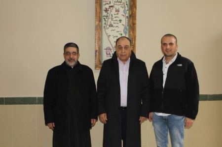 الكتاب المقدس تتبرع بطرود غذائية لحالات محتاجة في المحافظة